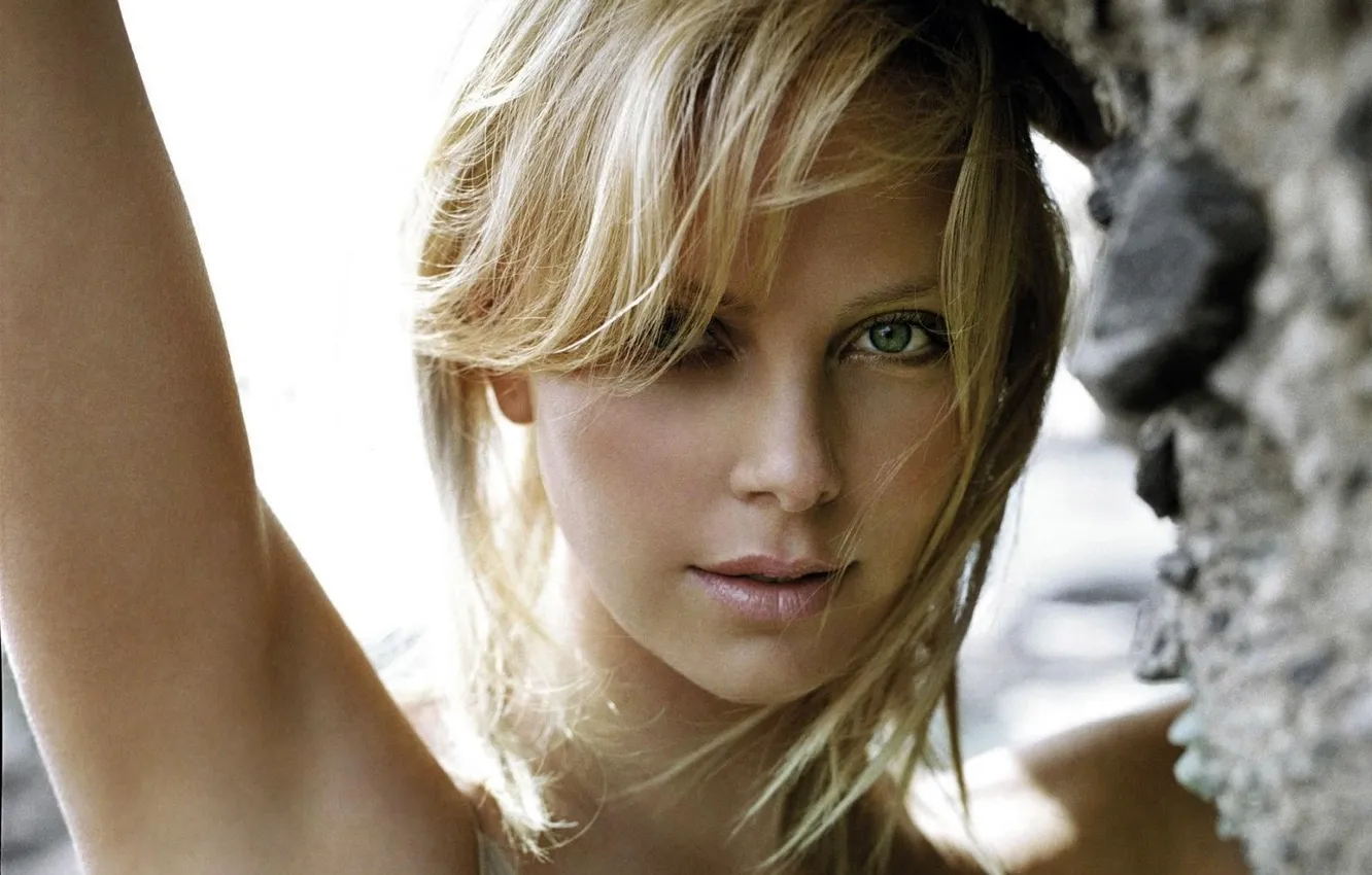 Photo wallpaper look, blonde, Charlize Theron