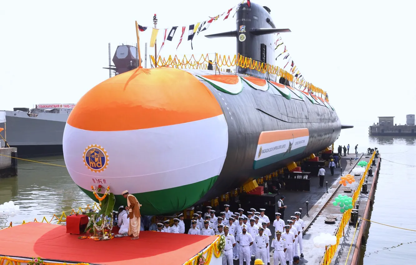 Photo wallpaper the descent, India, submarine, on the water, Navy