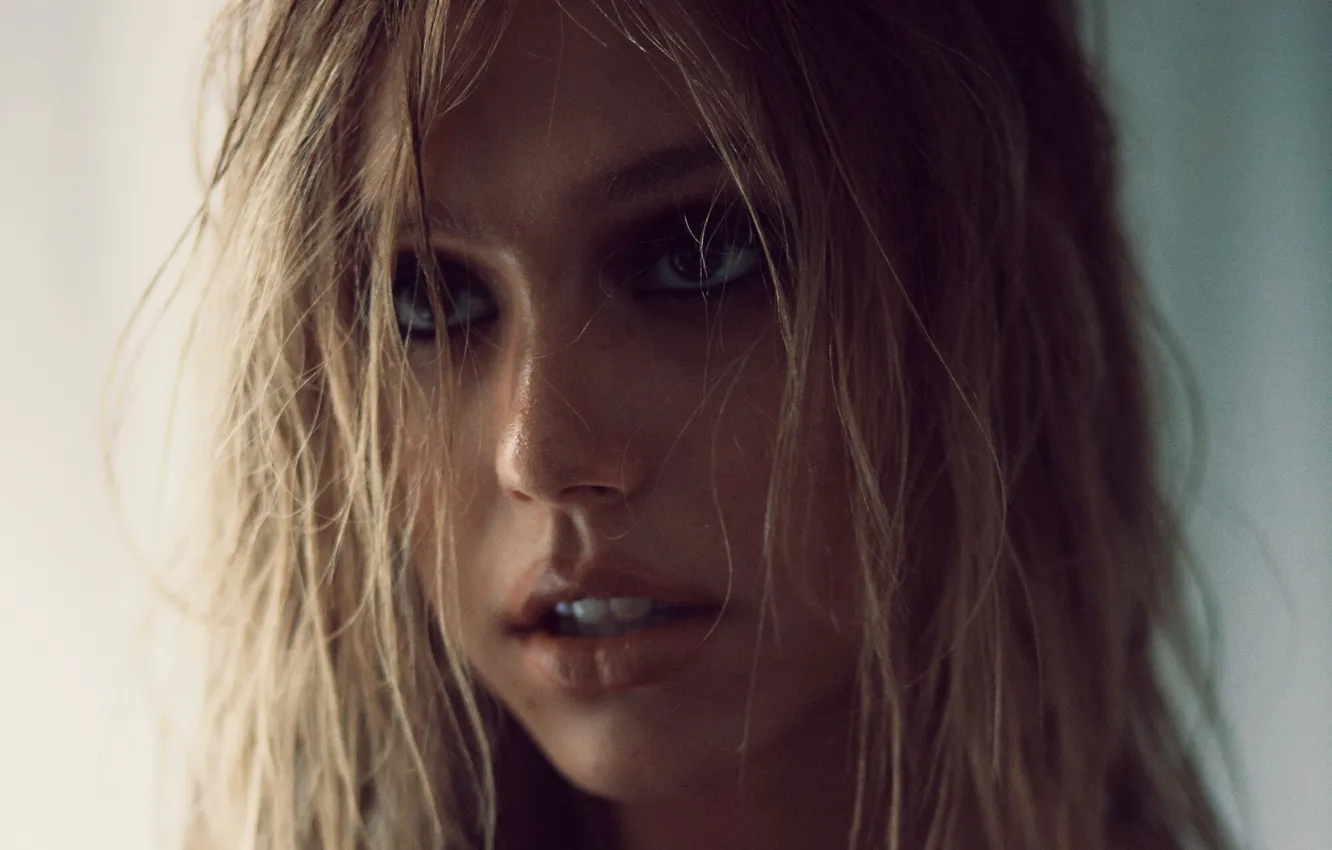 Photo wallpaper eyes, look, girl, hair, lips, Alexis Ren