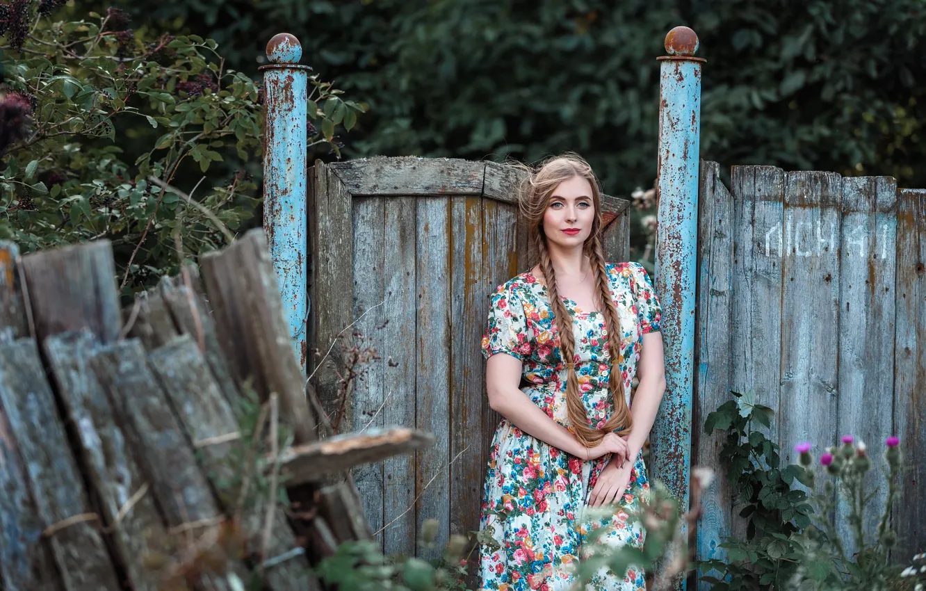 Photo wallpaper girl, nature, Board, the fence