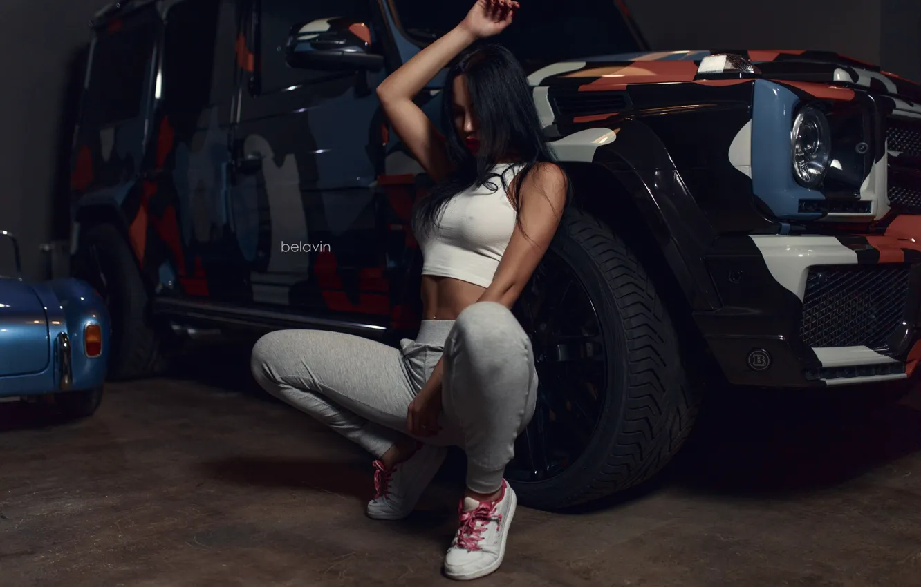 Photo wallpaper machine, girl, pose, brunette, legs, Gayana Bagdasaryan, Belavin, Alexander Belavin