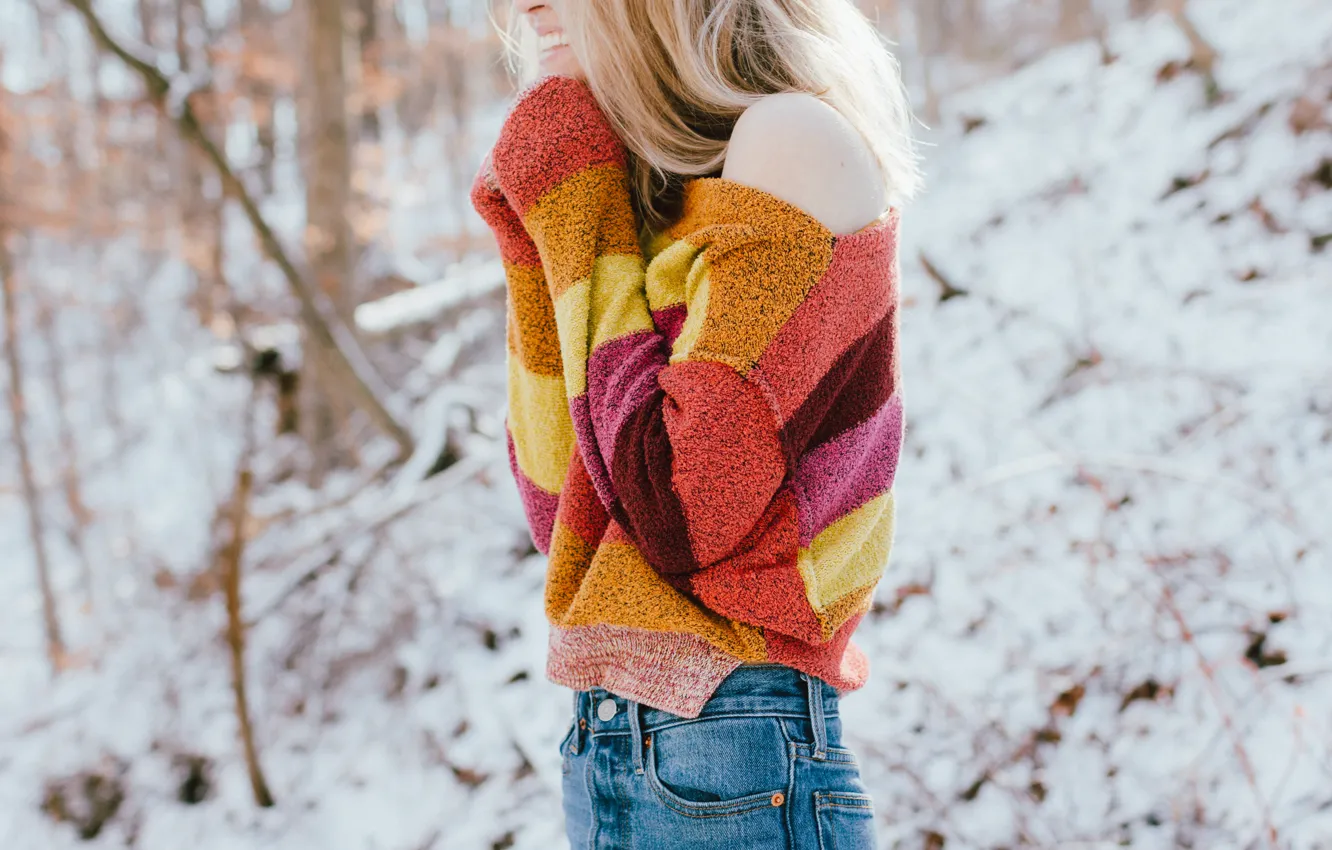 Photo wallpaper girl, smile, blonde, sweater