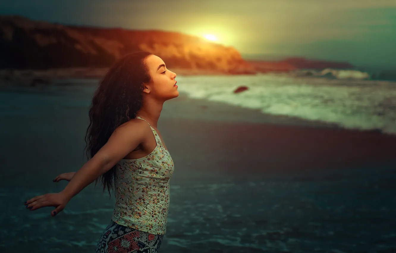 Photo wallpaper sea, freedom, girl, shore, the world