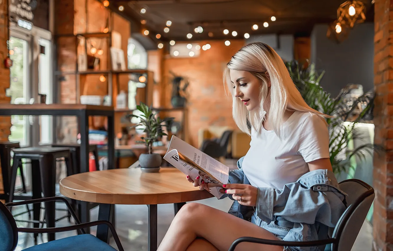 Photo wallpaper Magazine, Blode, A Diakov George