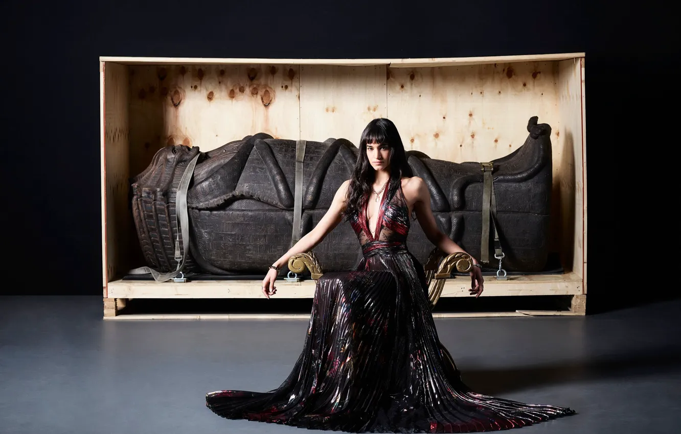 Photo wallpaper look, pose, actress, the sarcophagus, photoshoot, model, dancer, Sofia Boutella