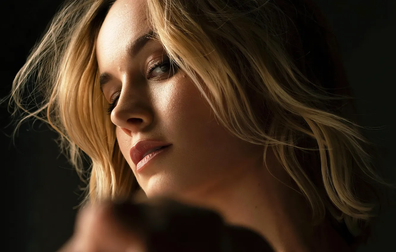 Photo wallpaper girl, light, face, photo, shadow, actress, lips, Brie Larson