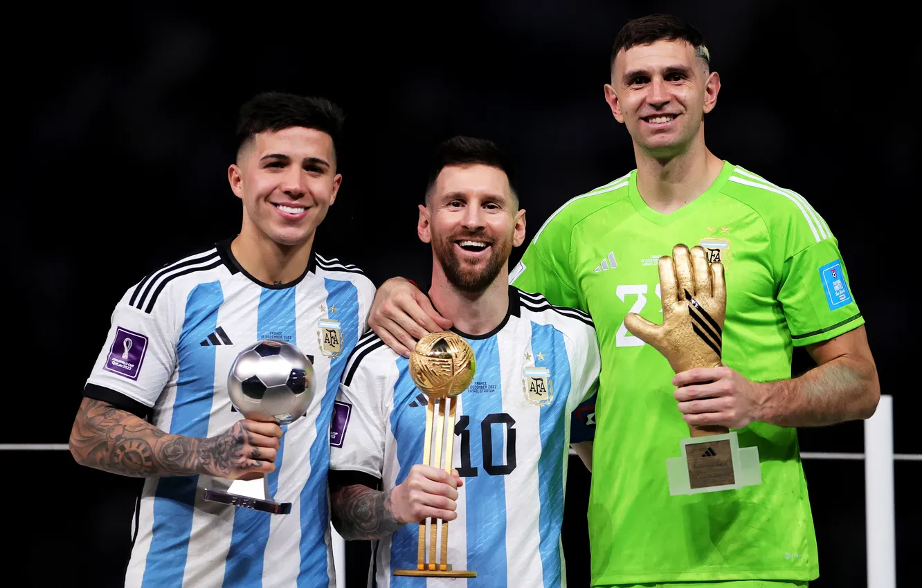Photo wallpaper football, Argentina, Lionel Messi, Emiliano Martinez, Enzo Fernandez