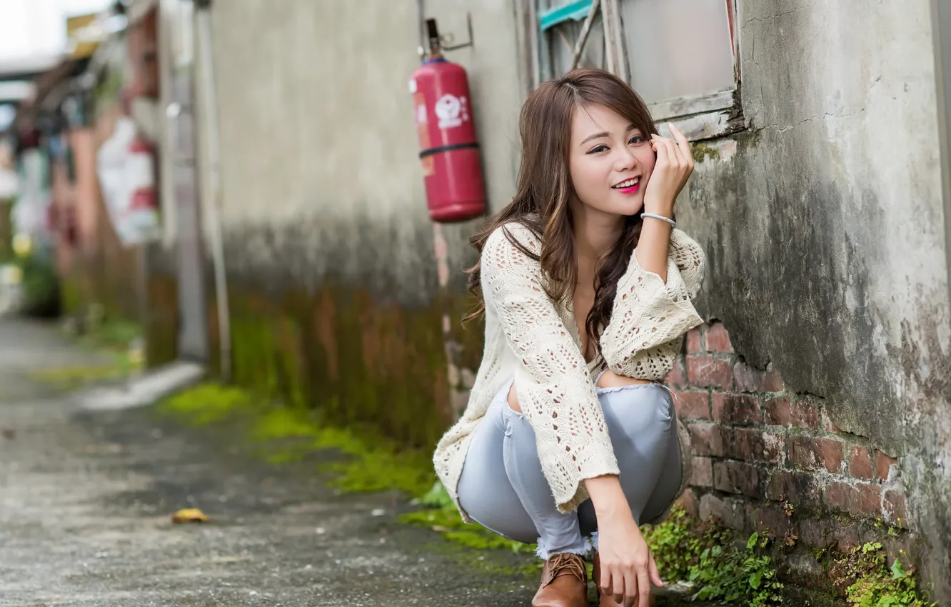 Photo wallpaper girl, the city, street