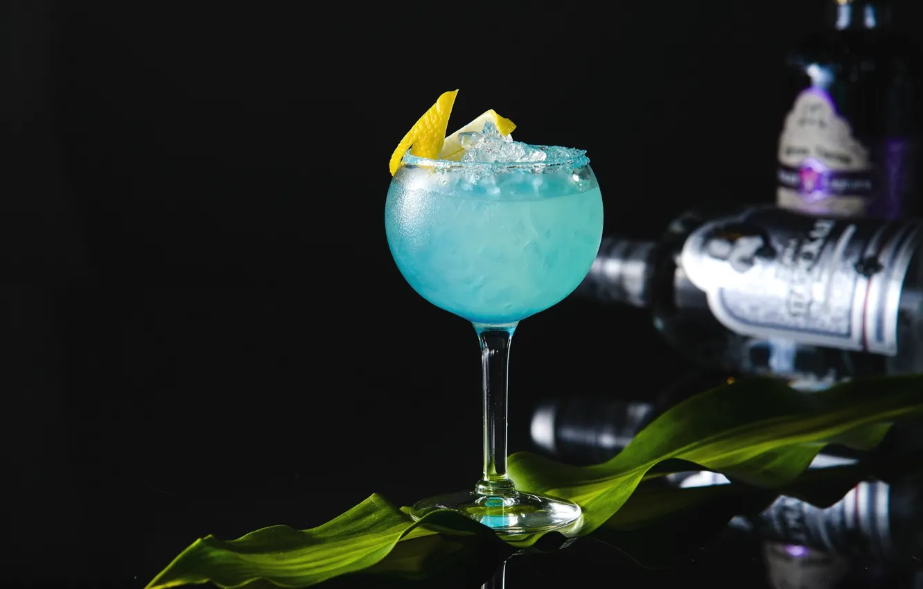 Photo wallpaper glass, alcohol, cocktail, drink