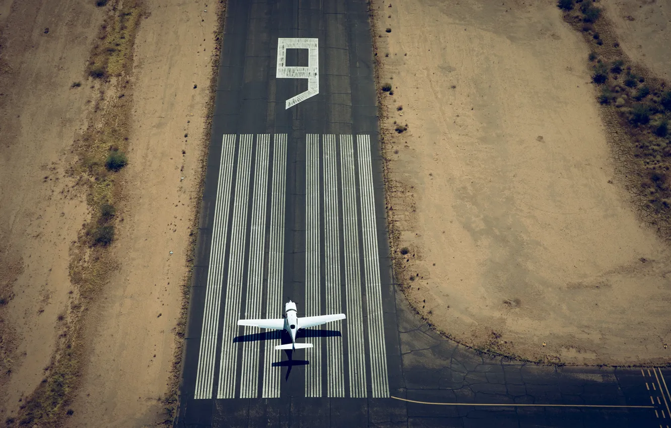 Photo wallpaper strip, the plane, the airfield, Nine, Lufthansa European Flight School