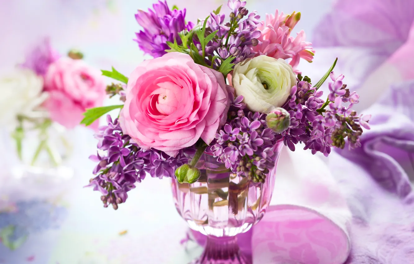 Photo wallpaper rose, bouquet, vase, lilac