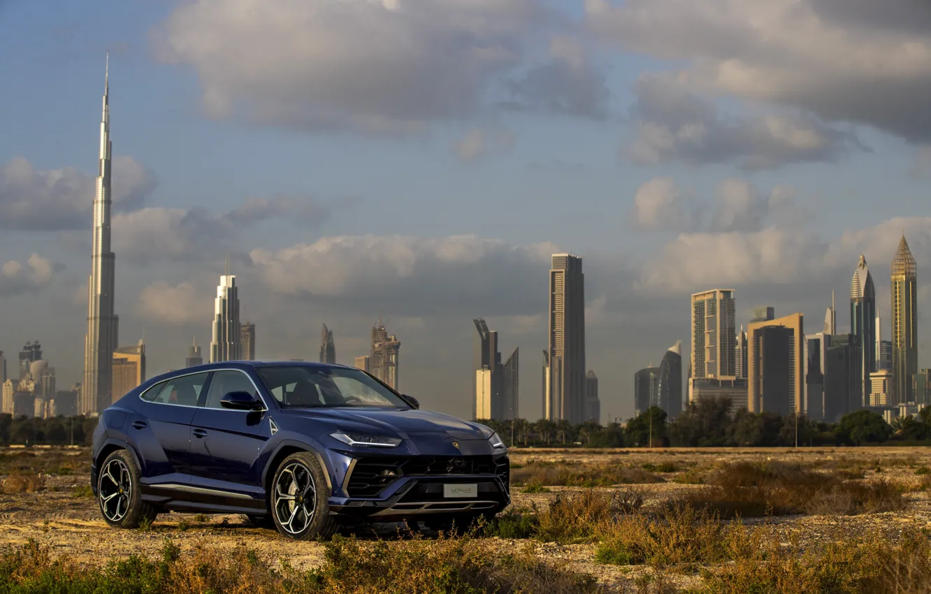 Photo wallpaper lamborghini, dubai, urus