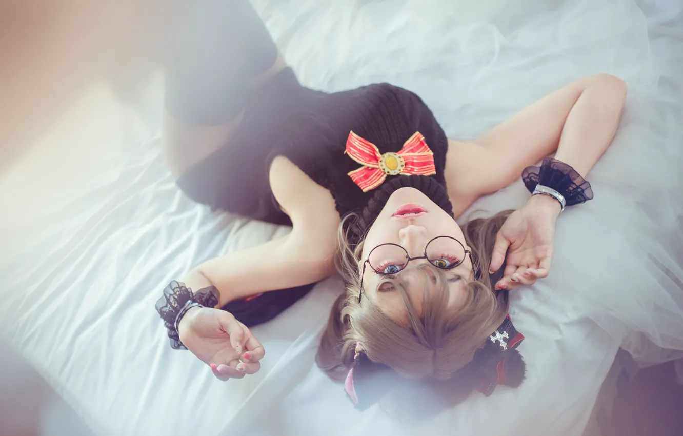 Photo wallpaper chest, look, girl, face, sexy, pose, style, room