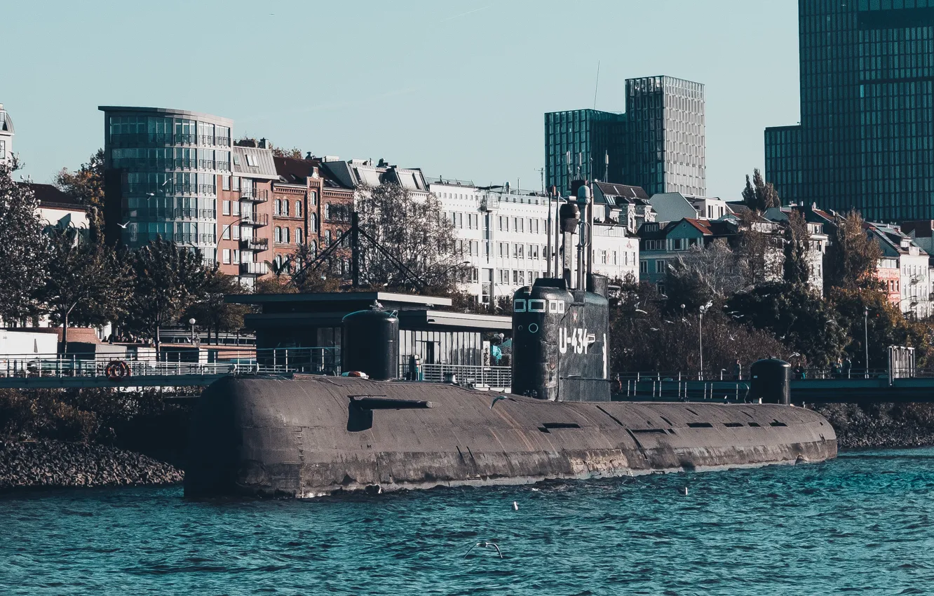 Photo wallpaper Submarine, port, Museum, Hamburg, diesel, Soviet, electric
