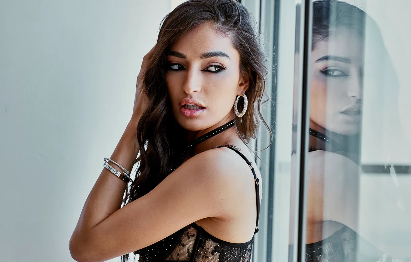 Photo wallpaper woman, young, model, hair, brunette, reflection, pose, mirror