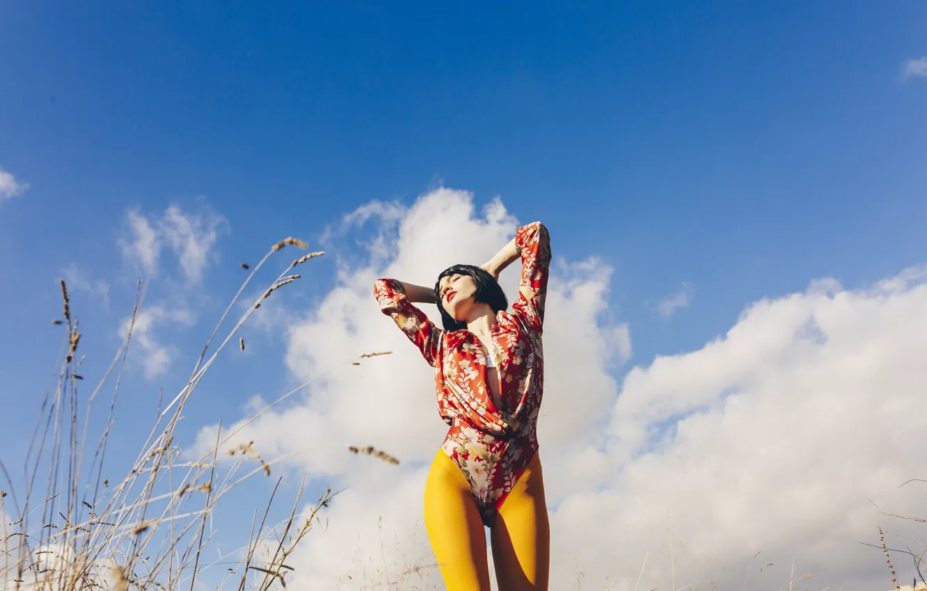 Photo wallpaper summer, the sky, face, pose, style, model, outfit
