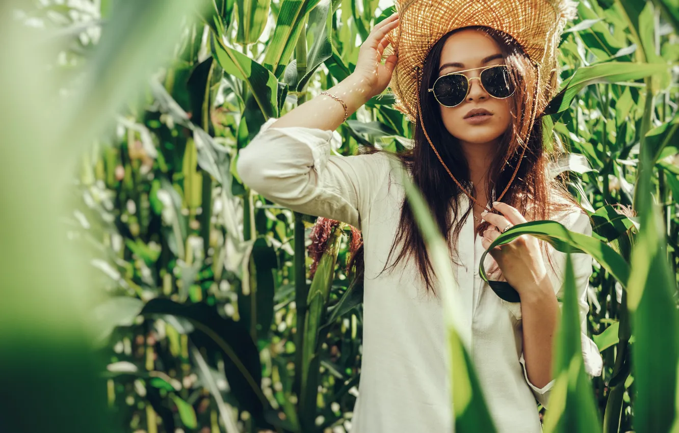 Photo wallpaper leaves, the sun, pose, model, portrait, hat, makeup, glasses