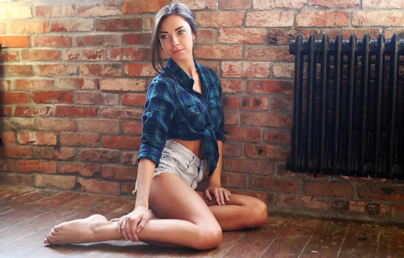 Photo wallpaper girl, shorts, legs, woman, young, shirt