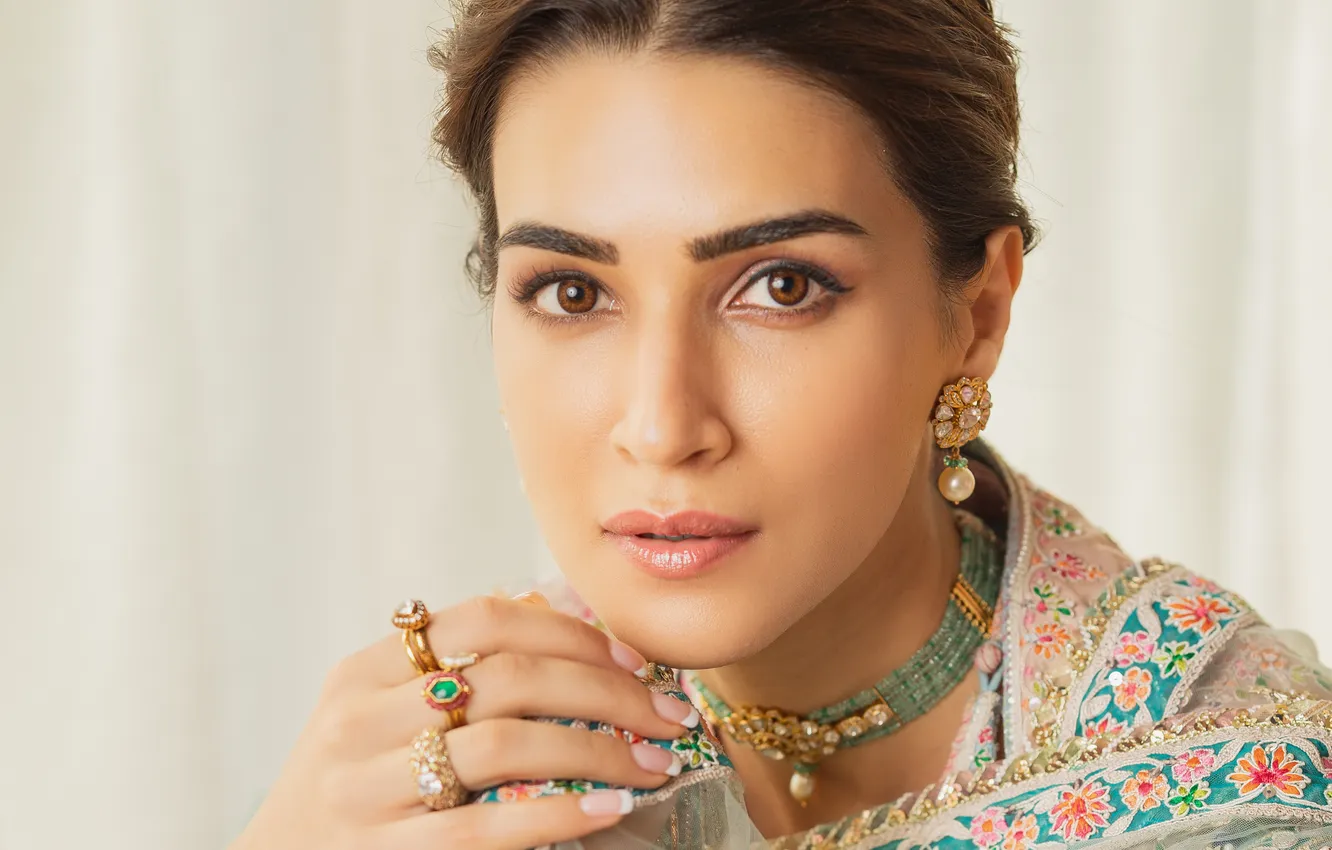 Photo wallpaper girl, hot, sexy, fashion, eyes, smile, beautiful, figure