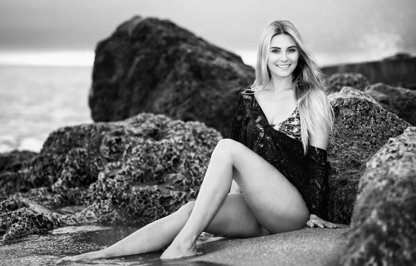 Photo wallpaper smile, model, beauty, legs