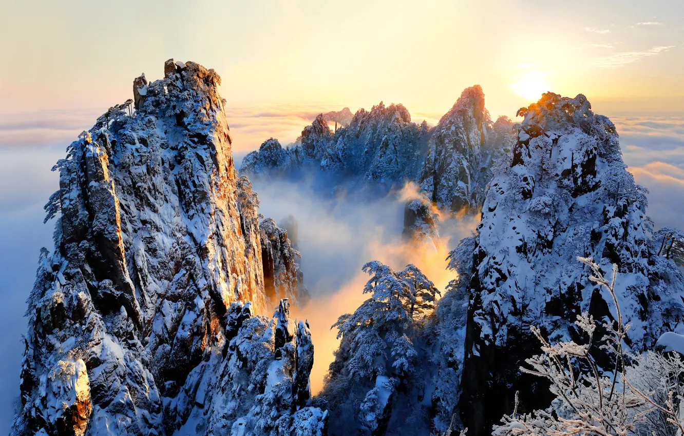 Photo wallpaper winter, the sun, clouds, light, snow, trees, mountains, China