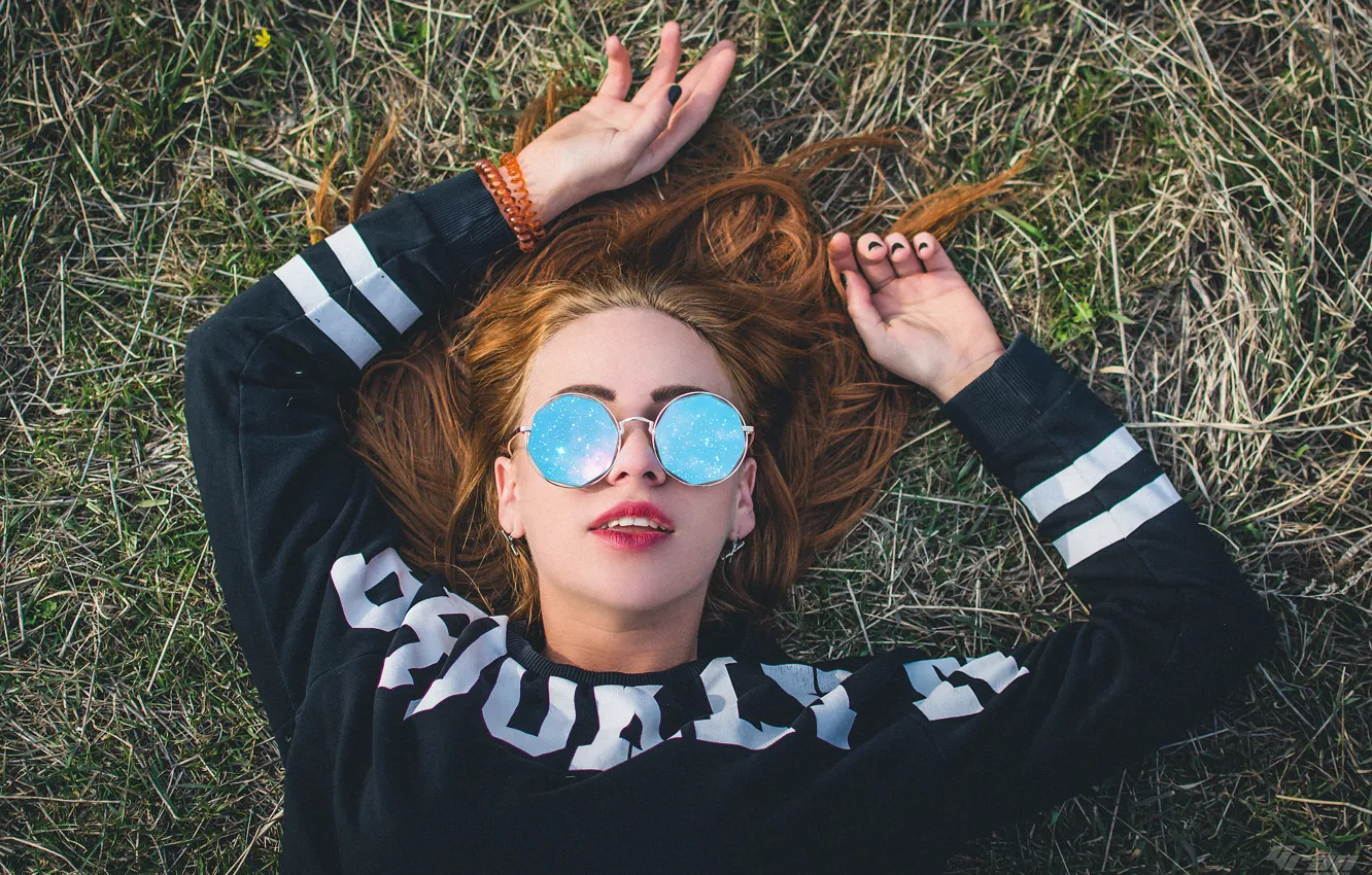 Photo wallpaper grass, girl, space, nature