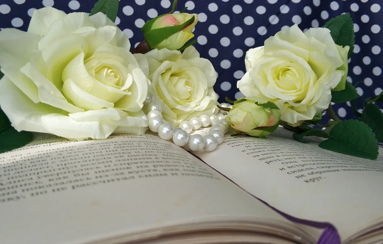Photo wallpaper flowers, roses, Book, beads