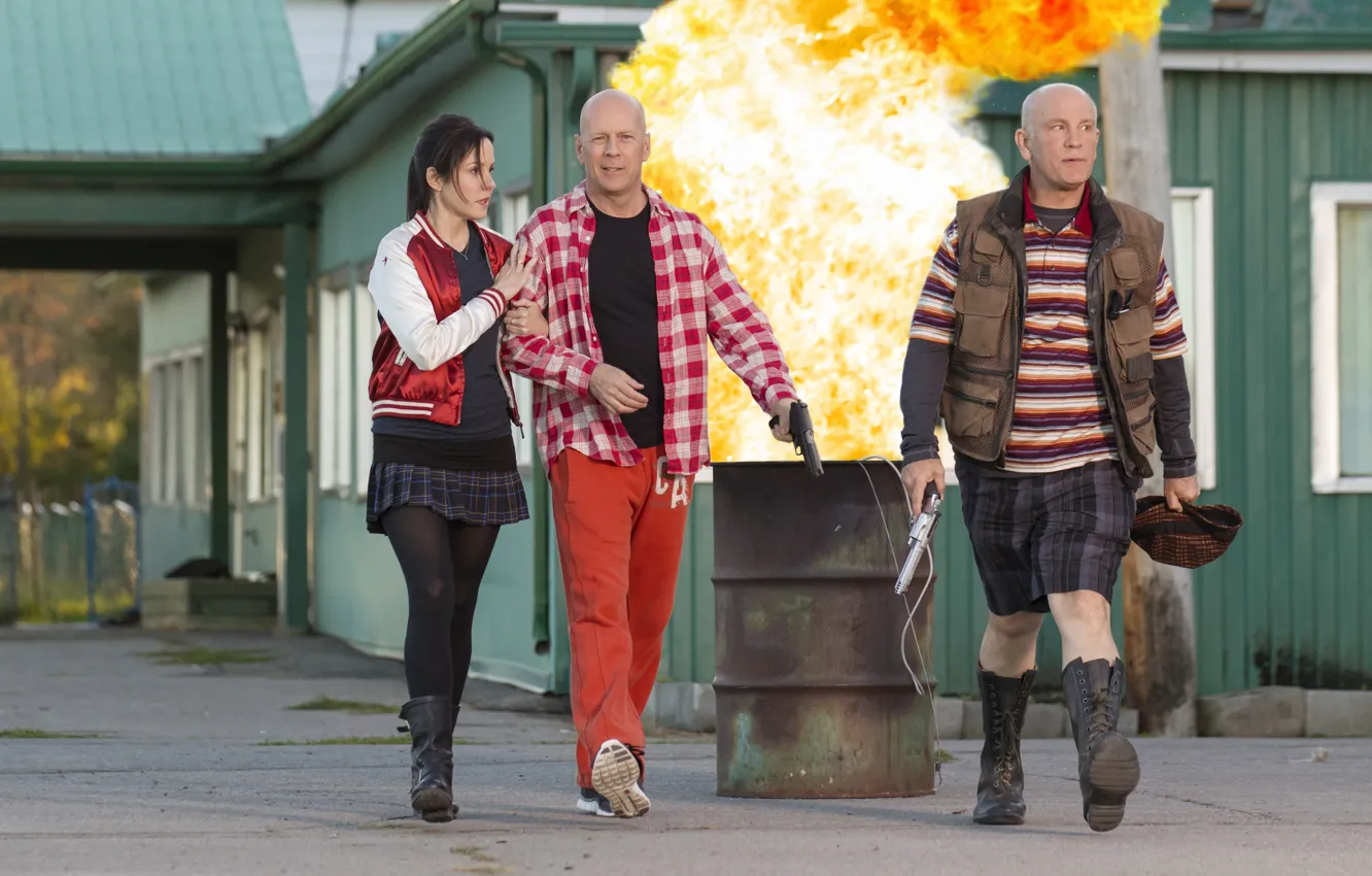 Photo wallpaper fire, flame, guns, frame, Bruce Willis, Bruce Willis, Mary-Louise Parker, barrel