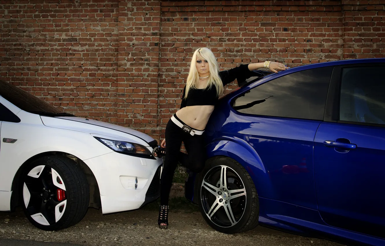Photo wallpaper look, girl, Ford, blonde, car