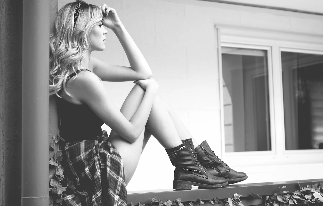 Photo wallpaper girl, pose, shoes, profile, sitting