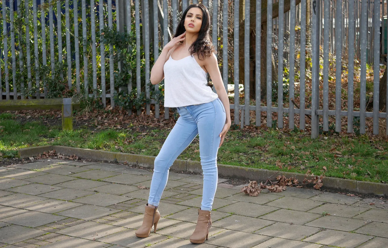 Photo wallpaper summer, girl, face, pose, style, hair