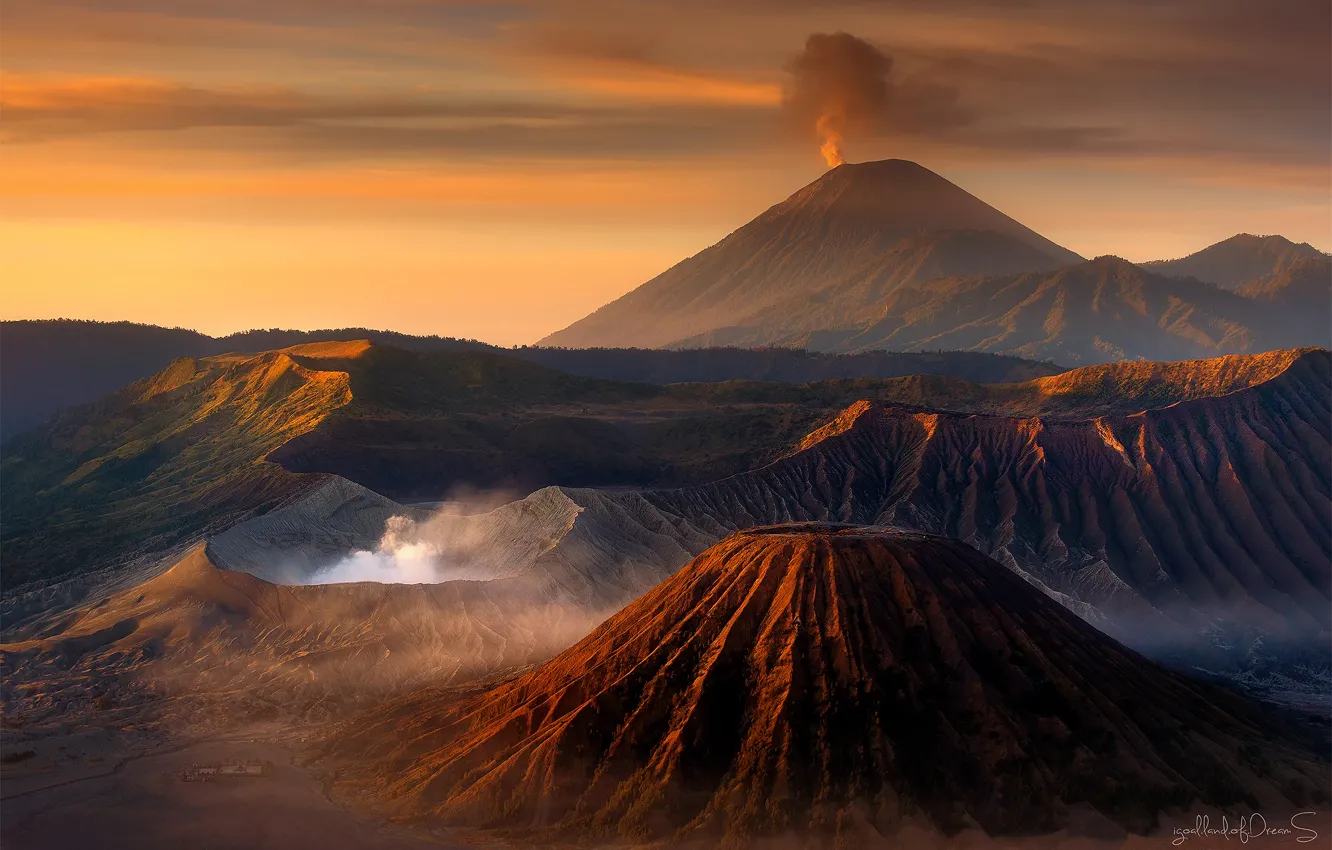 Photo wallpaper the sky, clouds, sunset, Indonesia, Java, Tengger, volcanic complex-the Caldera TenGer, active volcano Bromo