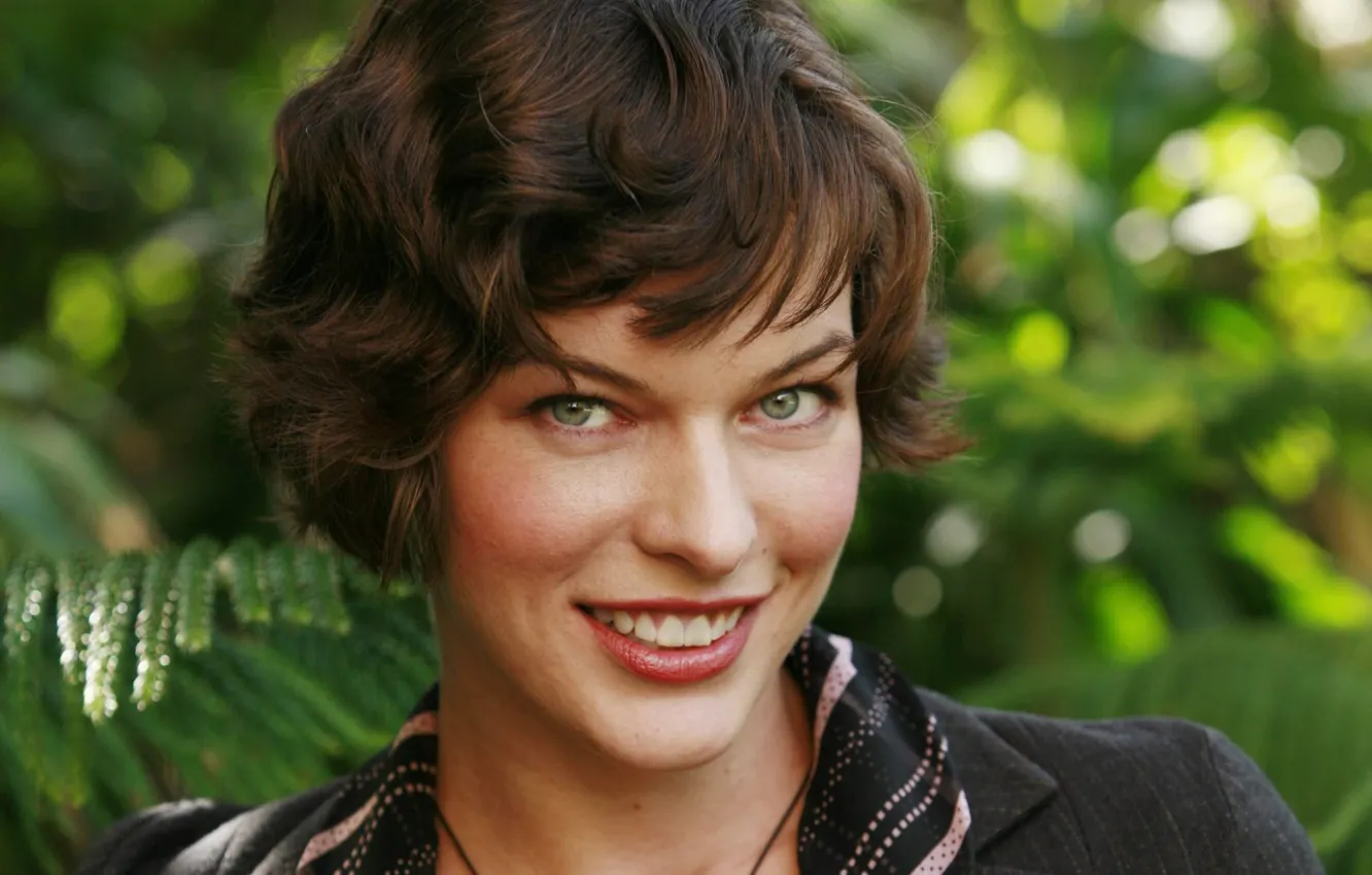 Photo wallpaper look, girl, model, portrait, actress, Milla Jovovich, Milla Jovovich