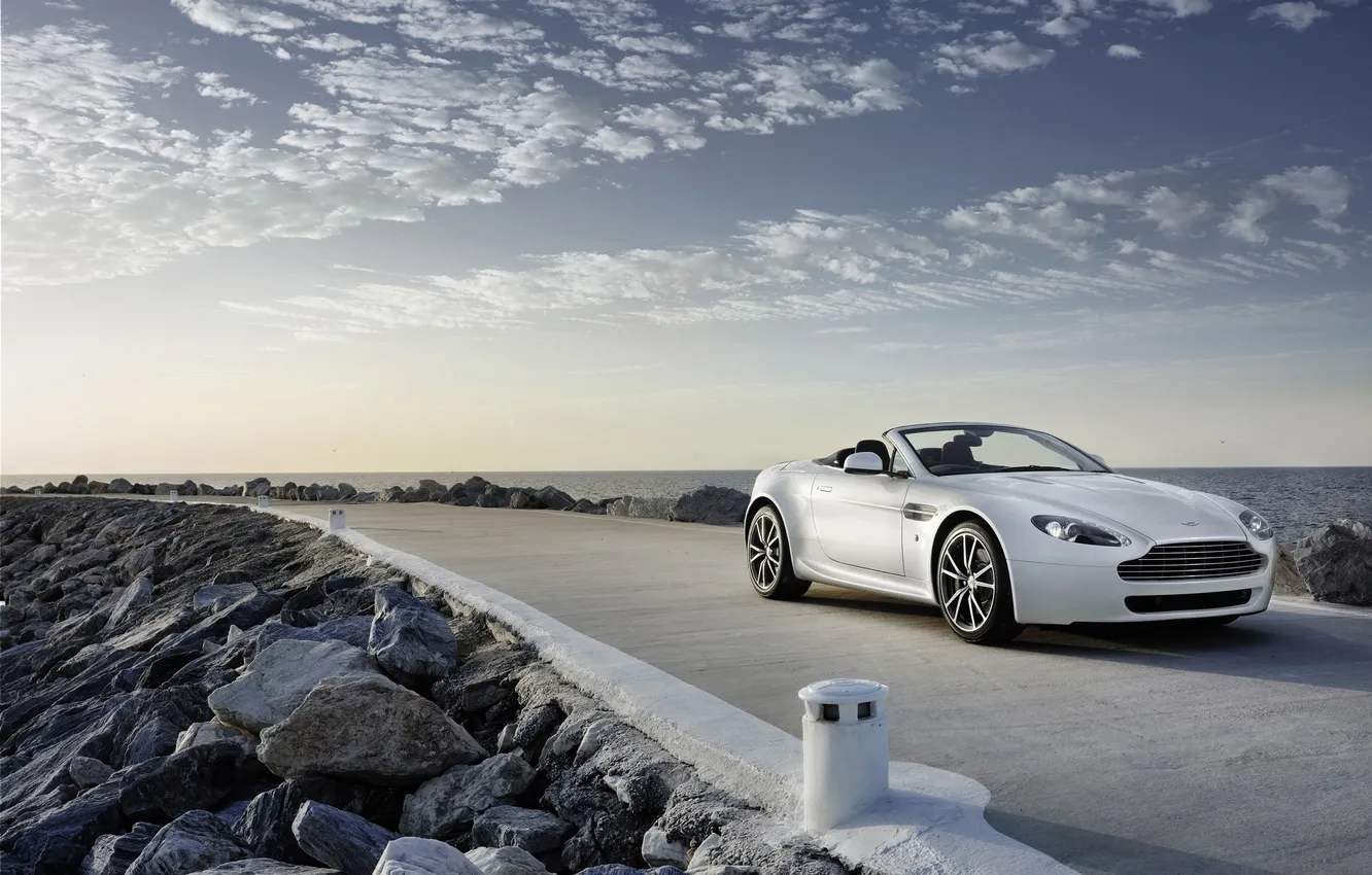 Photo wallpaper Aston Martin, Vantage, Aston Martin, convertible, cars, auto, Cabrio, Aston Martin V8 Vantage