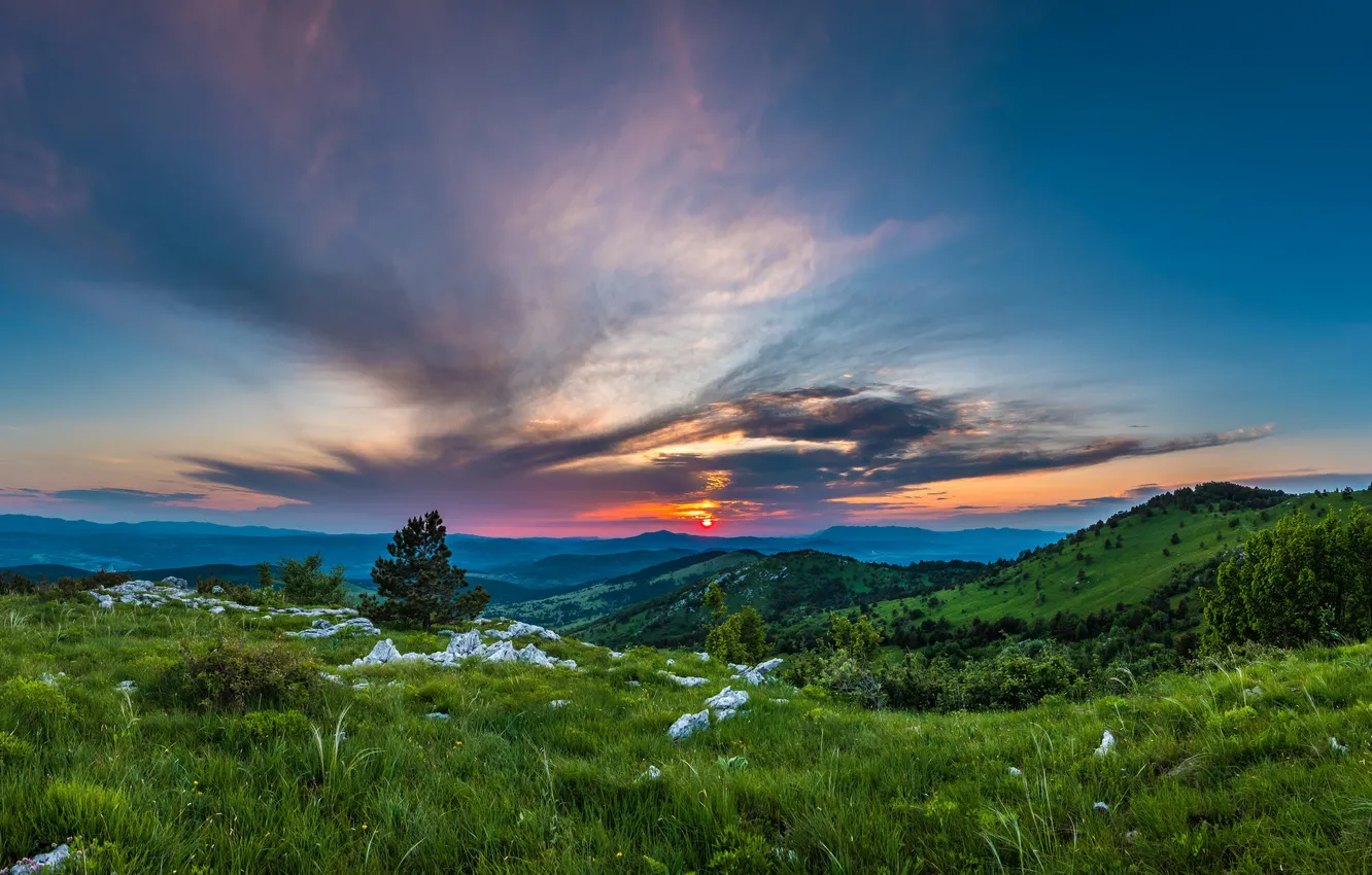 Photo wallpaper landscape, mountains, Slovenia, Ilirska Bistrica