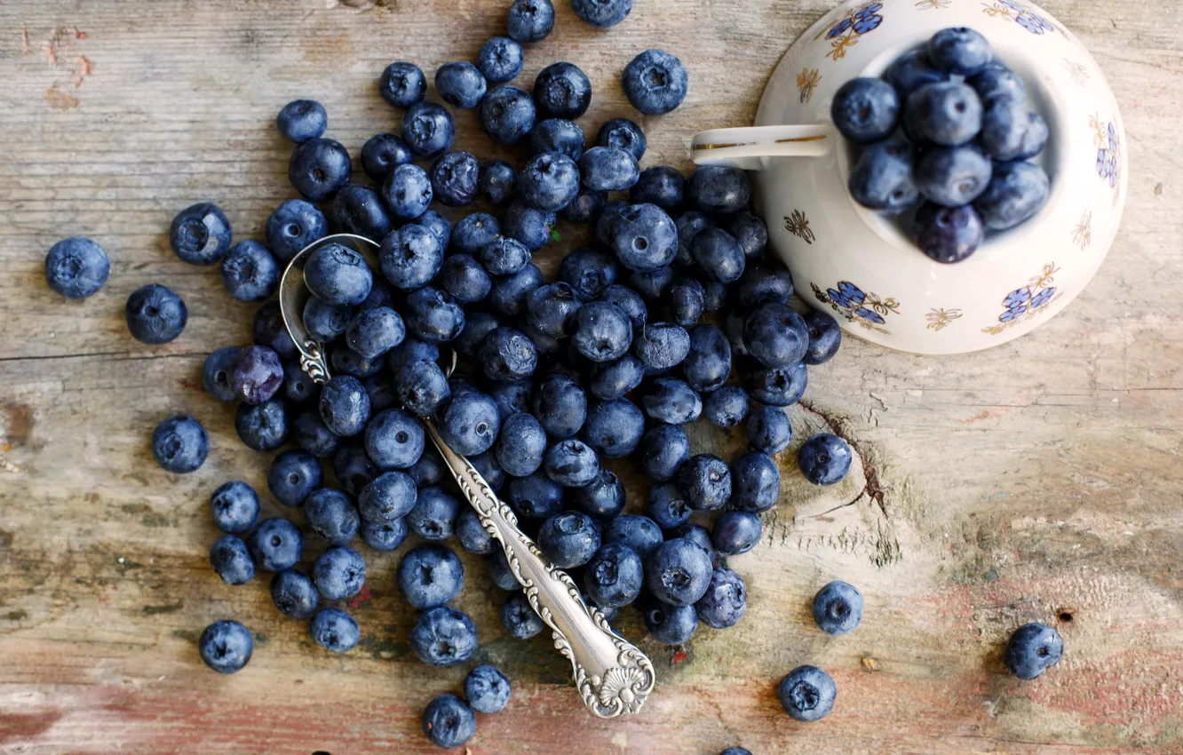 Photo wallpaper berries, table, blueberries, spoon, blueberries