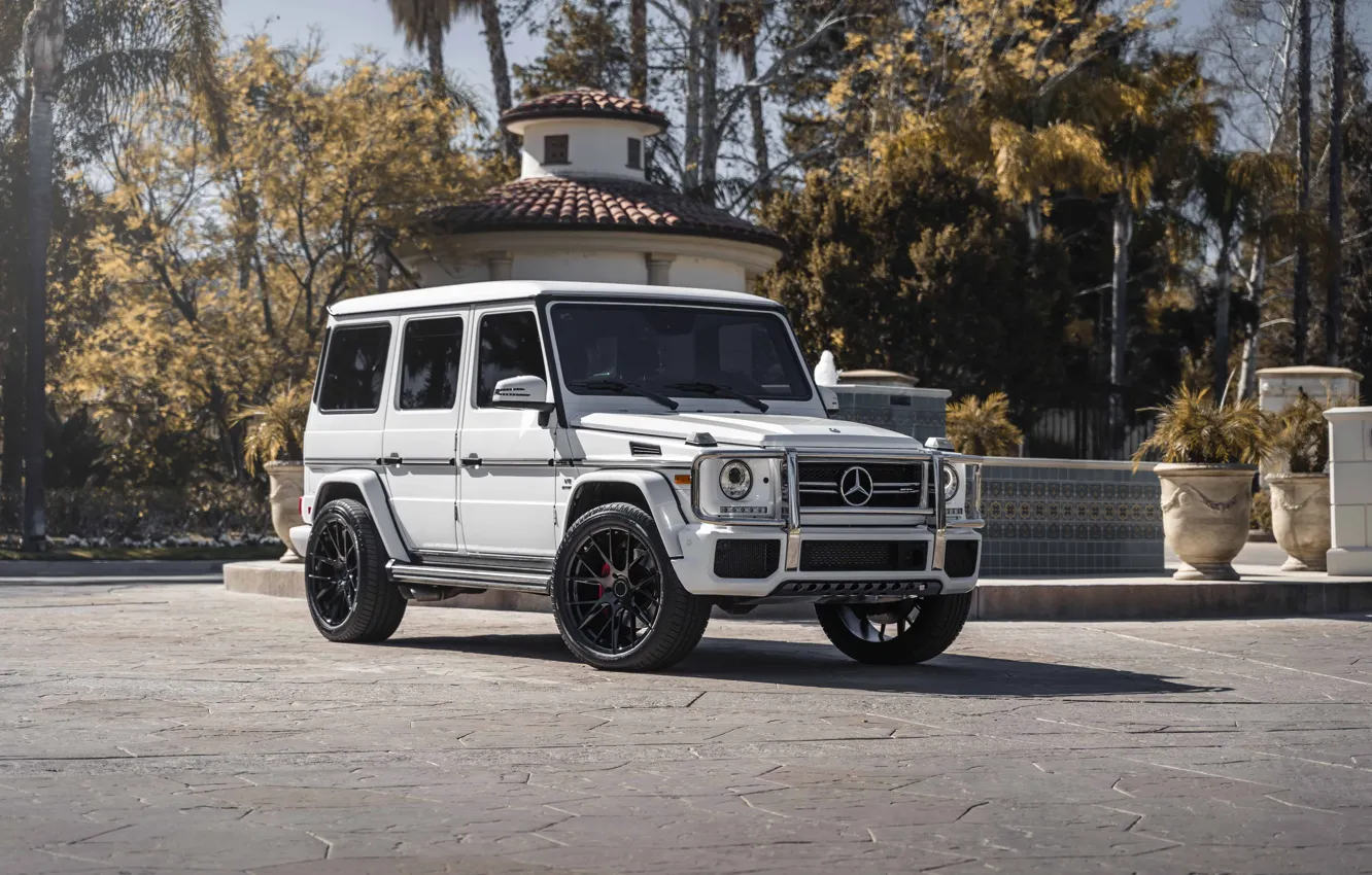 Mercedes g63 Р±РµР»С‹Р№