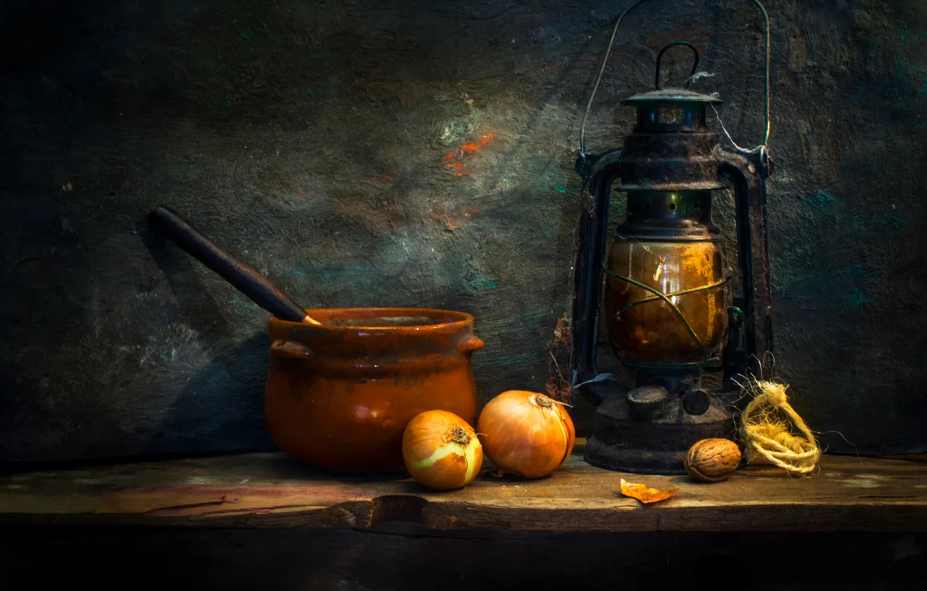 Photo wallpaper lamp, walnut, bow, bowl, still life