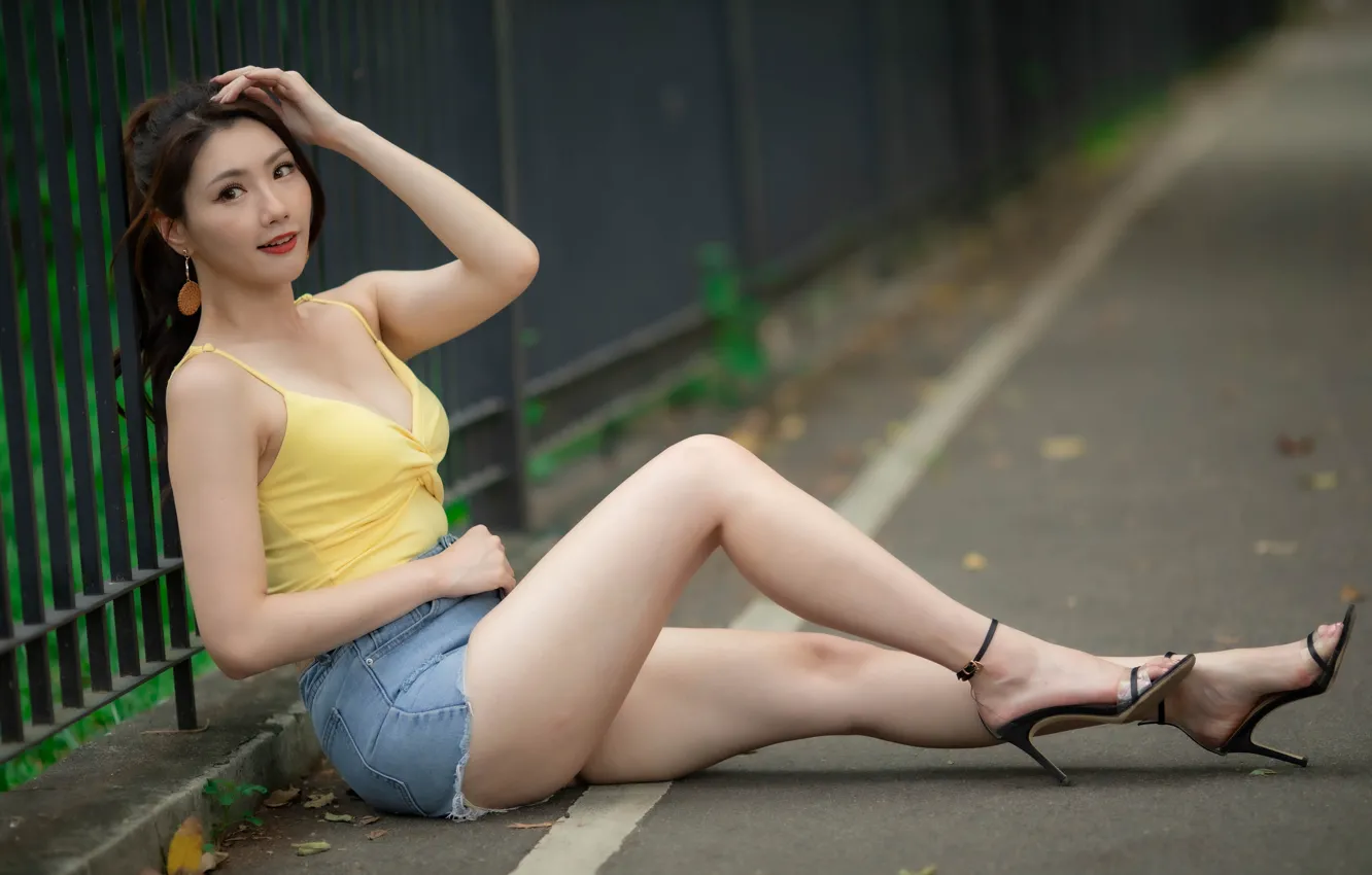 Photo wallpaper sexy, pose, street, model, the fence, shorts, portrait, makeup