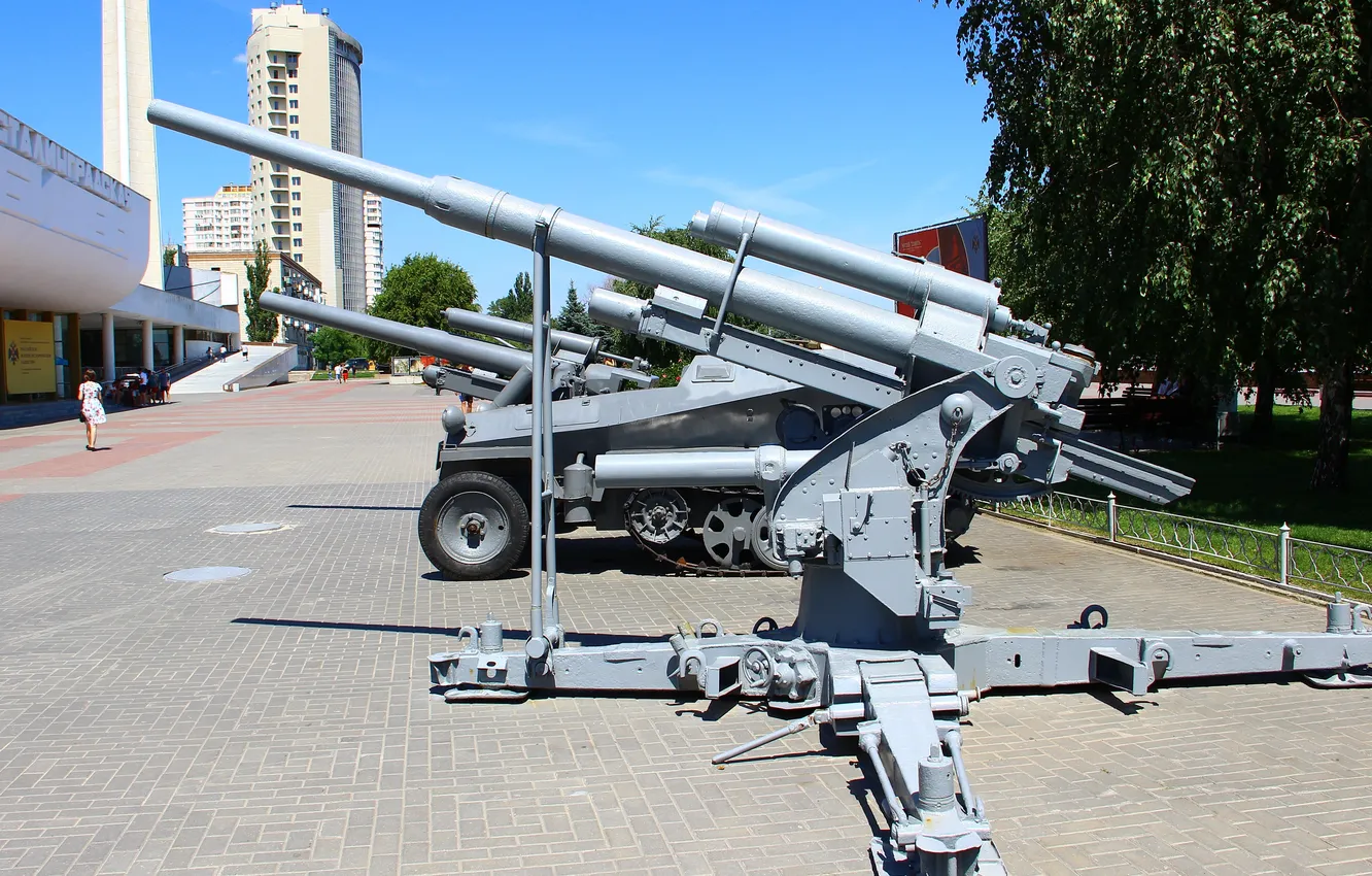 Photo wallpaper Germany, Volgograd, Military equipment, Museum-panorama of the Battle of Stalingrad, 150 mm s.F.H.18, 88 mm …