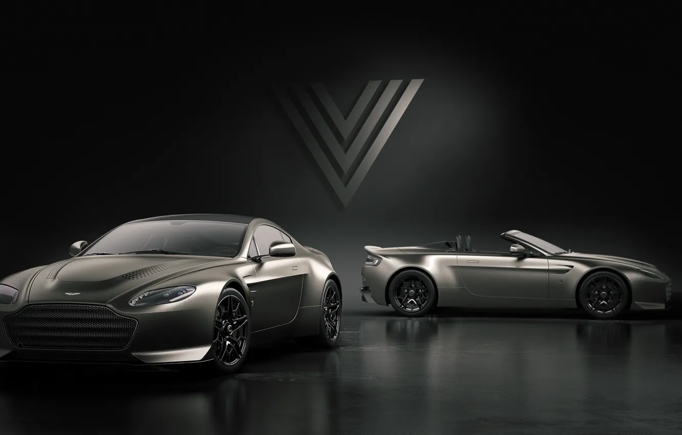 Photo wallpaper Aston Martin, Roadster, Vantage, pair, V12, 2018, V600