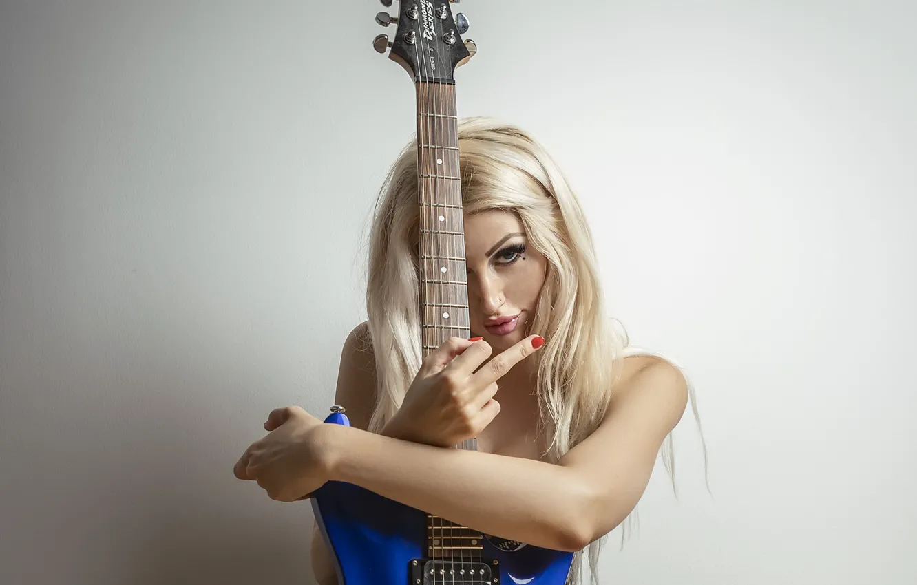 Photo wallpaper girl, guitar, gesture