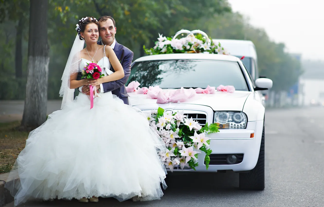 Photo wallpaper decoration, bouquet, dress, car, the bride, wedding, lovers, the groom