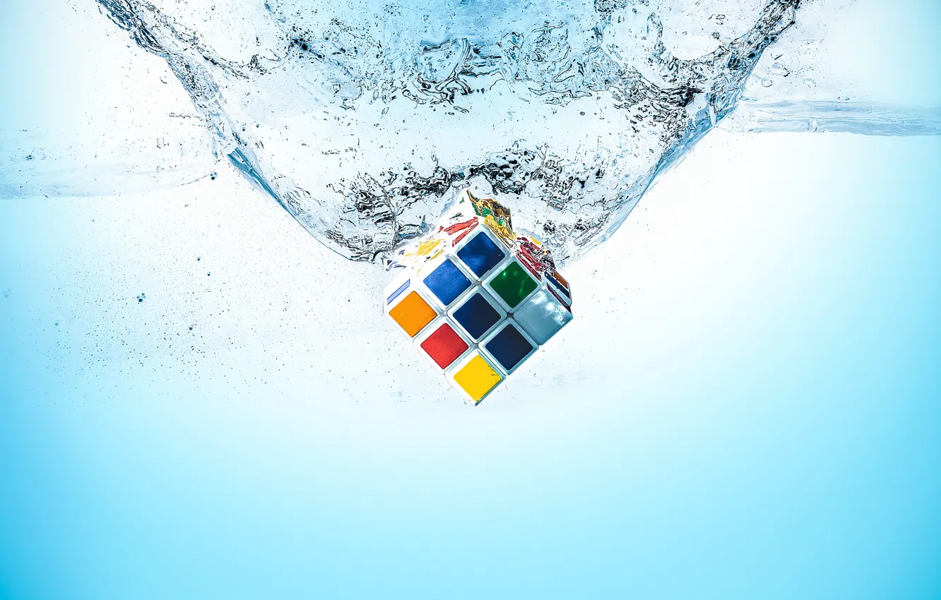 Photo wallpaper water, macro, Rubik's cube