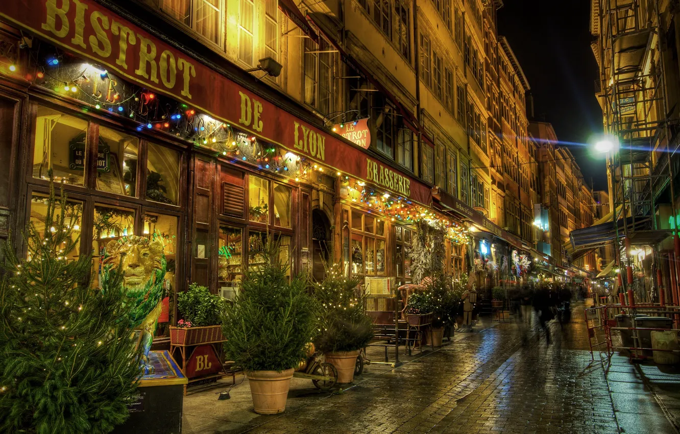 Photo wallpaper night, people, street, France, Lyon