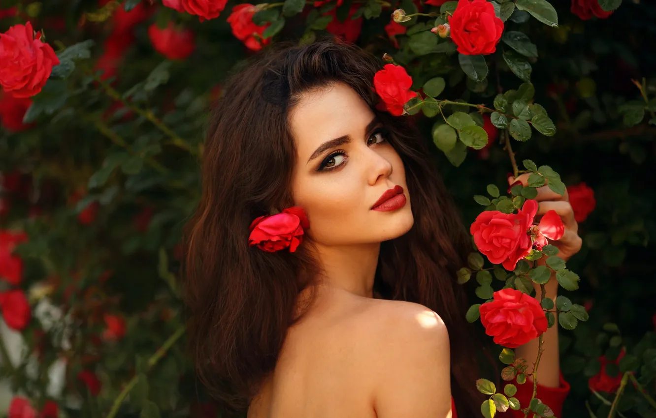 Photo wallpaper girl, flowers, branches, red, face, the dark background, portrait, roses