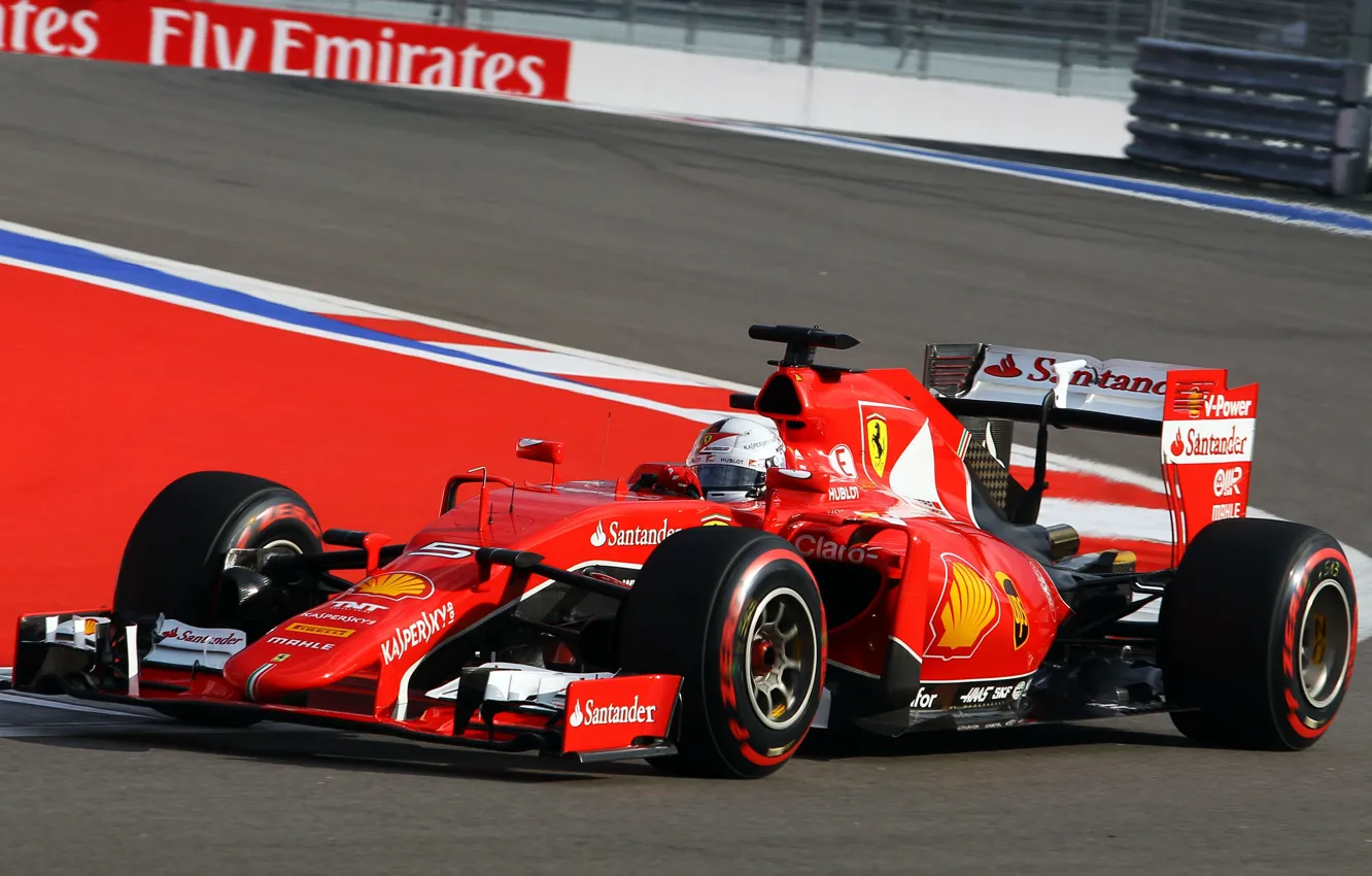 Photo wallpaper formula 1, Ferrari, Sochi
