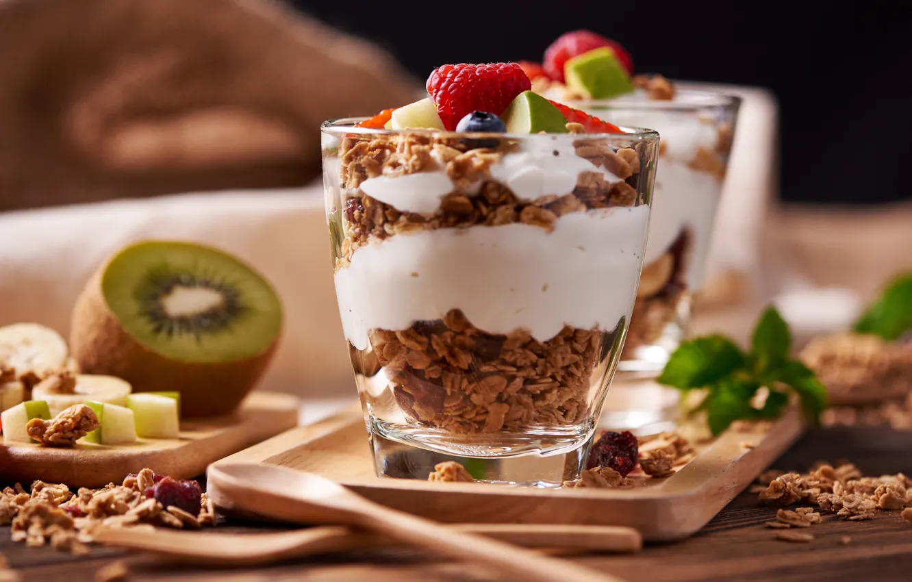 Photo wallpaper glass, berries, kiwi, fruit, yogurt, granola