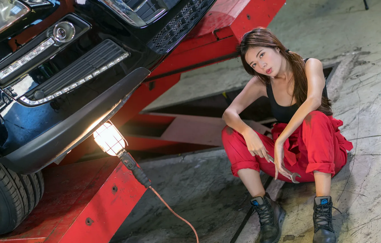 Photo wallpaper machine, girl, garage