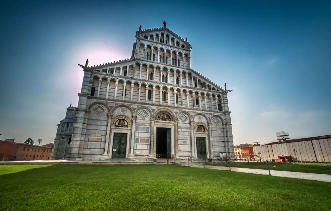 Photo wallpaper the sky, grass, Italy, Pisa, facade, Cathedral